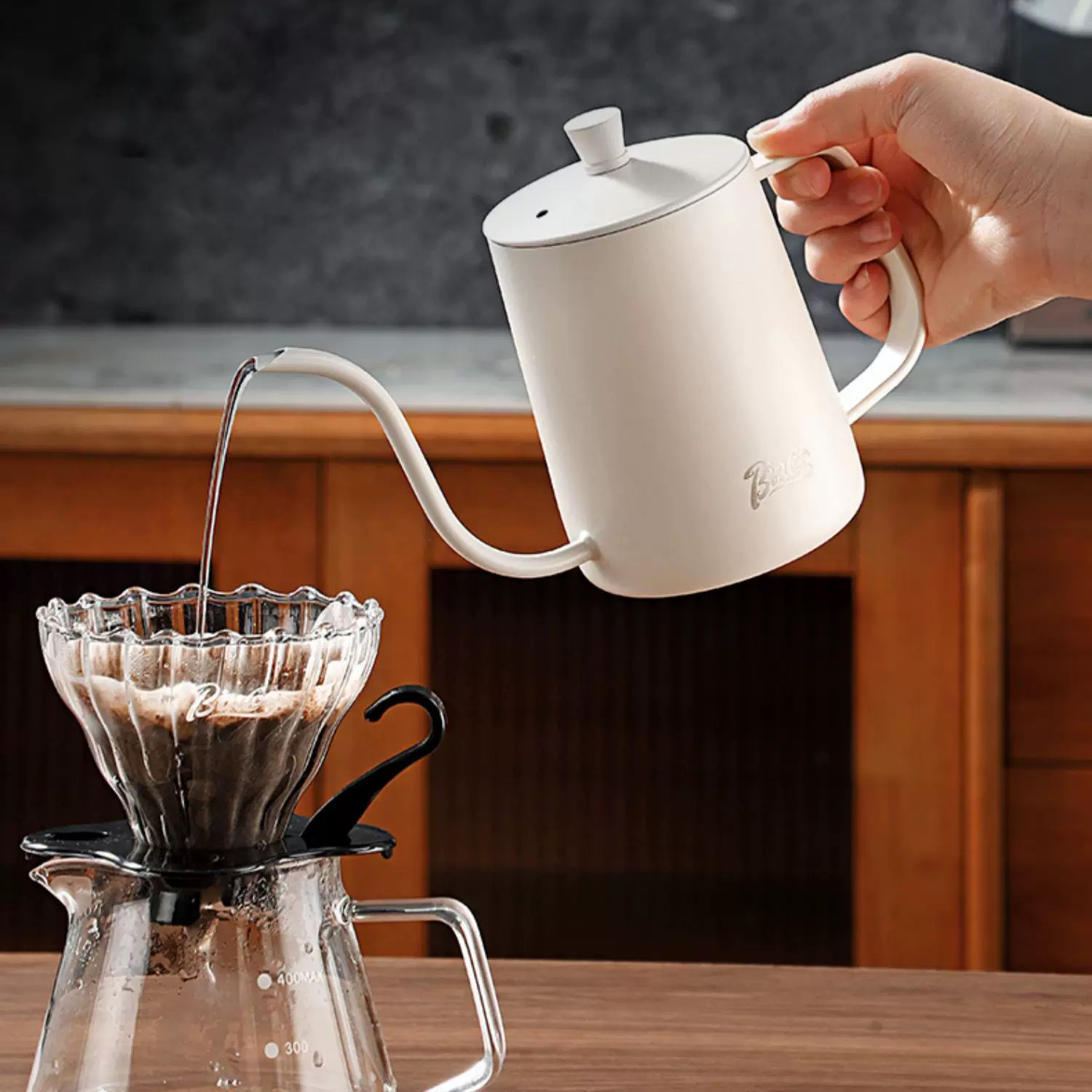 Brew & Gift – Hand Brew Coffee Gift Set (V60 Style)