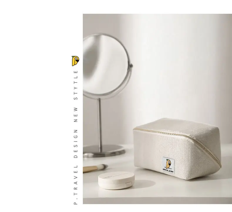 Minimal Travel Makeup Bag with Waterproof Lining