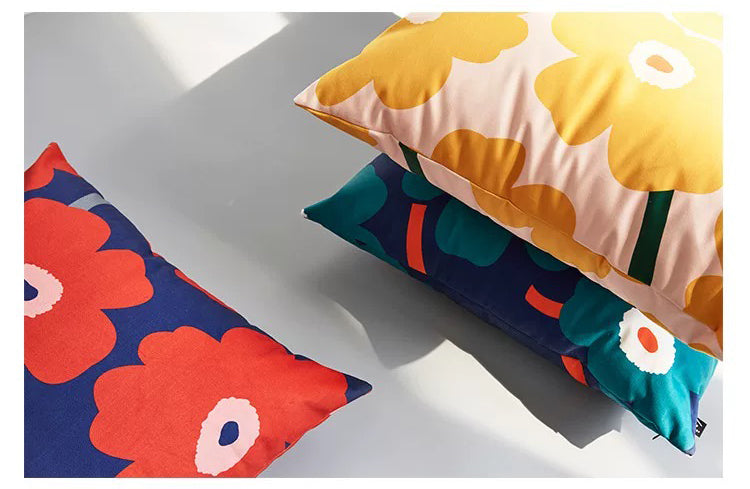 Bold Floral Brushed Cushion Cover – 45×45 cm