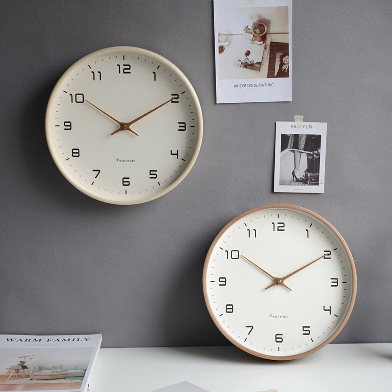 Minimal Curved Wood Wall Clock - 30cm