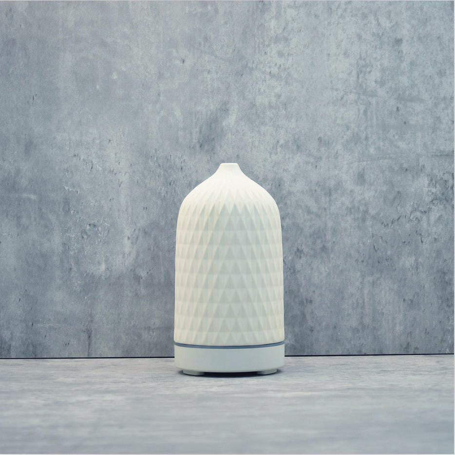 160ml Rhombus Pattern Ceramic Ultrasonic Oil Diffuser