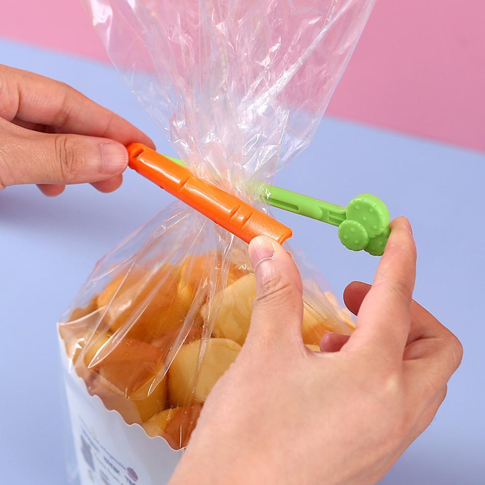 Food Sealing Clips with Holder